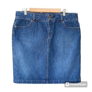 Denim Skirt Liz & Co  skirt Size 14  medium blue wash pencil short pocke…